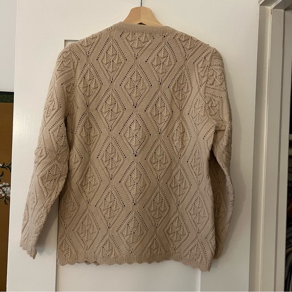 Vintage Wintuk Acrylic Oatmeal Crewneck Cardigan with Scalloped Hem & Sleeves - Picture 6 of 12